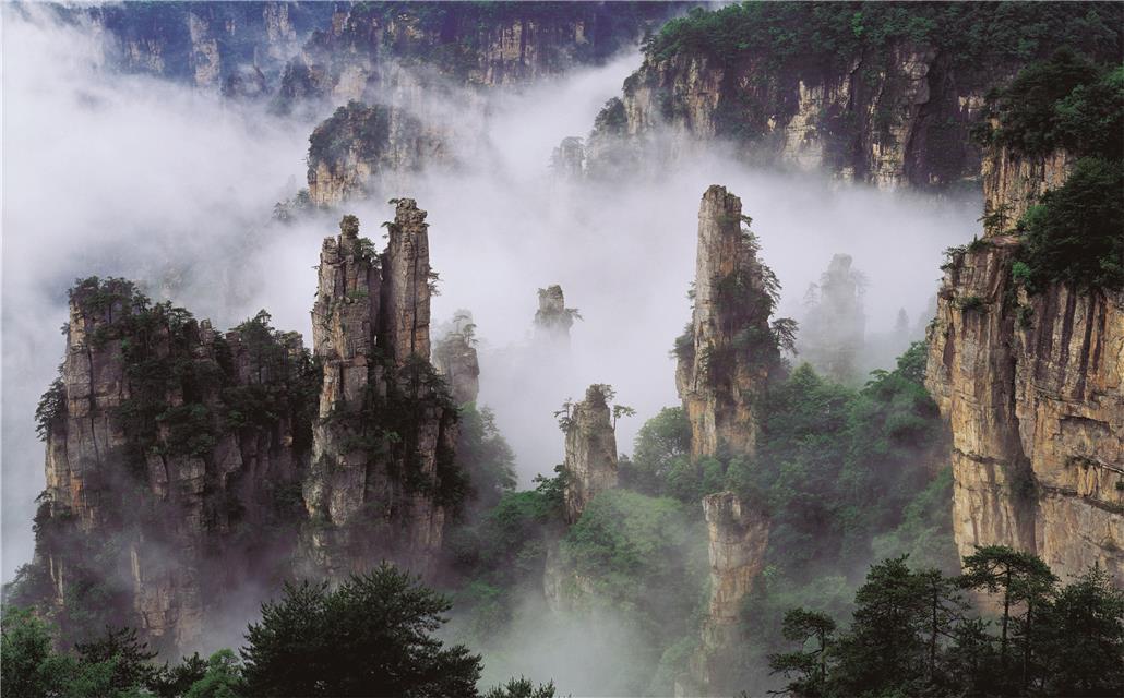 张家界成山水旅游"全球名片 世界级旅游瑰宝这样炼成