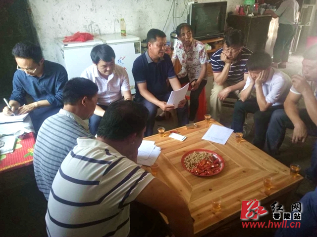 “三板斧”劈开脱贫幸福路——记湖南省脱贫攻坚先进个人杨自柏