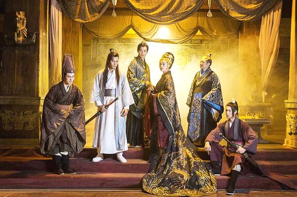 王彦华电影《离恨歌》上线 倾城公主演绎权欲大戏