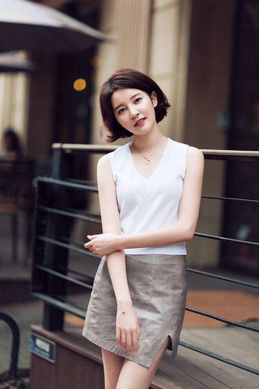 崔心心最新初秋写真清雅秀美诠释小资情怀