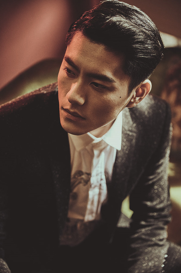 [nextpage]由李程彬搭档周冬雨,马思纯主演的电影《七月与安生》正在