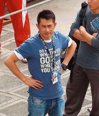 郭羡妮夜会老公赶生子 不介意入住邋遢公寓_娱乐频道_红网