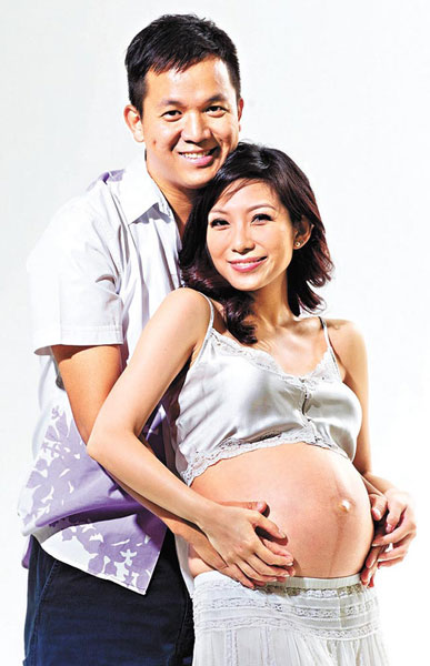 港姐朱凯婷12月产女 携老公拍大肚写真(图)