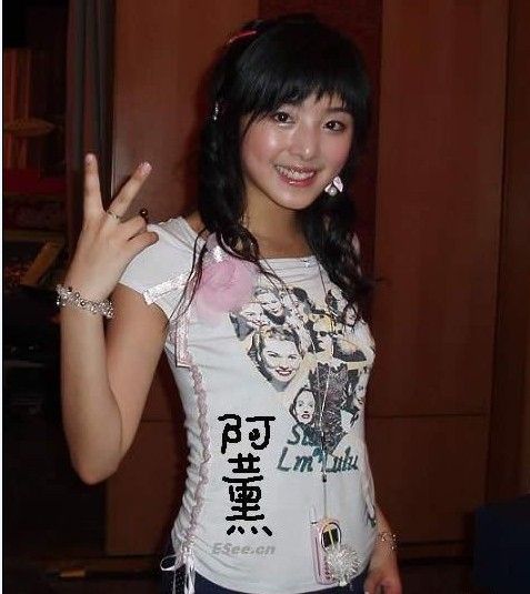 张含韵自曝仍单身参加超女曾遭父母反对