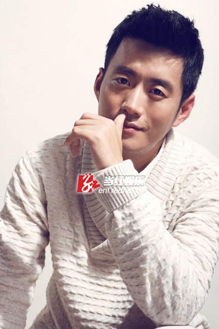 亚视主持人王峰