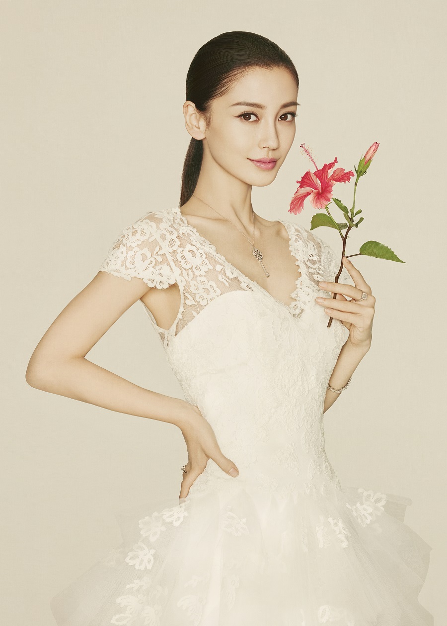杨颖穿婚纱漂亮图片