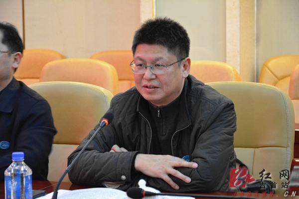 湘西职院党委副书记,院长李光寒与吉首市委副书记,市长李卫国签订合作