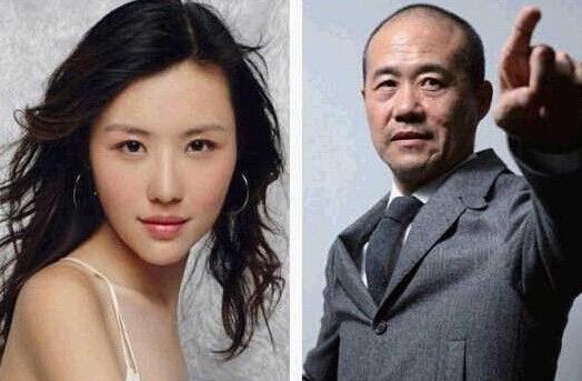 王石稱田樸珺為媳婦 手機屏保為女方照片