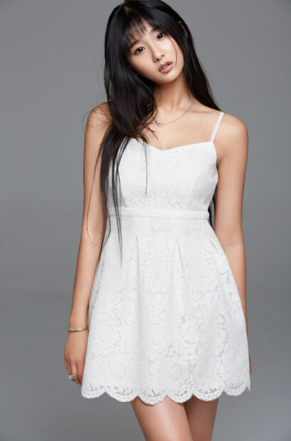 戚蓝尹华丽蜕变:从小清新到成熟女