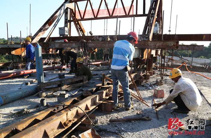 萍洲大桥因地质溶洞延后至今年12月底竣工