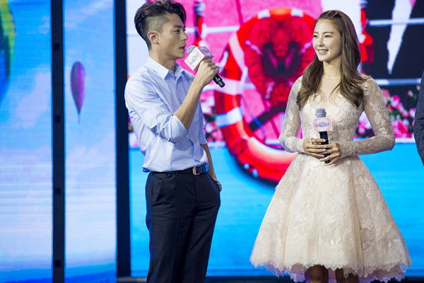 情敌蜜月霍建华被花痴张雨绮回应情感状况