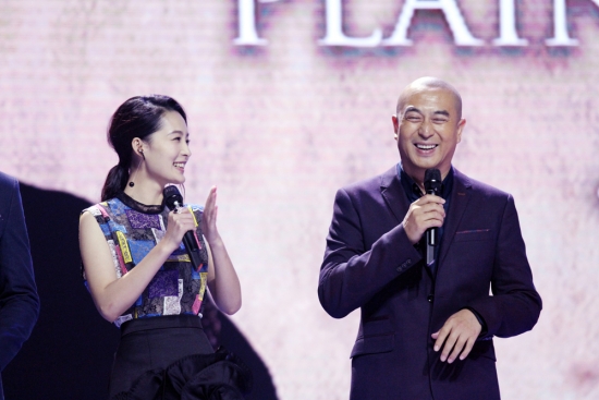 《白鹿原》剧组亮相安徽卫视 张嘉译力赞李沁敬业