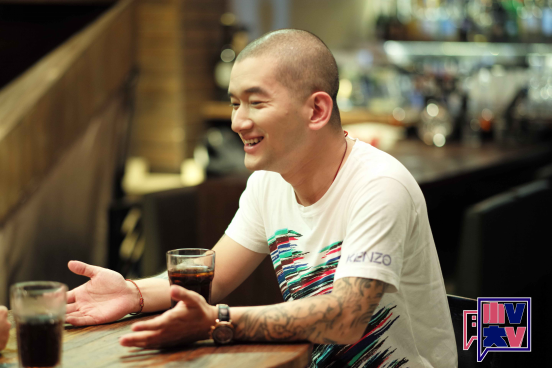 从天儿降导演魏楠做客小v大v