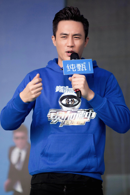 杜淳《全员》深圳明星站场面火爆 双冠王吸近千粉丝_综艺要闻_娱乐