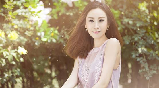 繁星直播歌手王麟举办歌友会神曲天后热辣登场