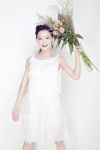 繁星直播歌手唐古举办歌友会疗伤歌姬唱响动人天籁