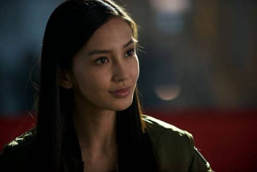 angelababy电影《独立日2》中造型但其实,在电影中造型帅气的"女汉子"