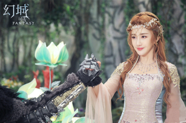 制作团队豪华,国内首屈一指不仅演员阵容强大,电视剧《幻城》制作团队