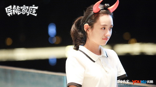 《异能家庭》首播 郑合惠子青春出演异能少女_电视要闻_娱乐频道