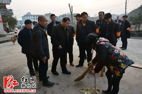 住戶,五里亭社區範圍內任何時間任何地點禁止燃放煙花鞭炮……